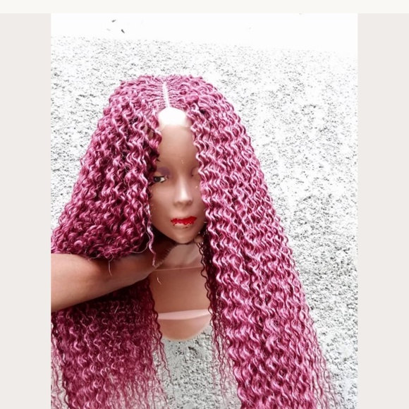 Wigs - Picture 4 of 5